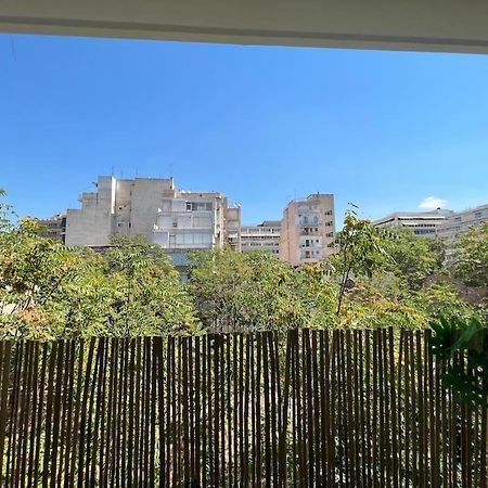 Chic Apt Near Acropolis - Avdi Square เอเธนส์ ภายนอก รูปภาพ